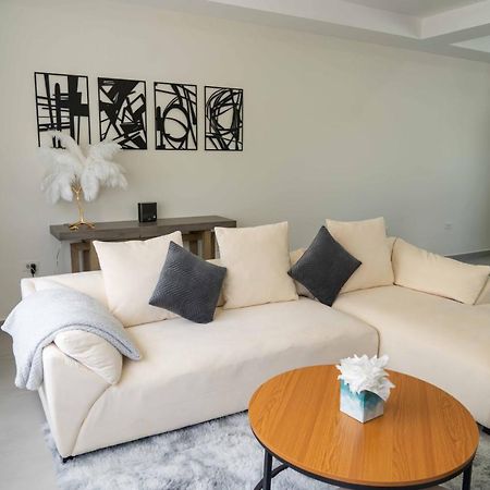 Spacious 3Br Home With Own Private Cozy Pool Koolbaai Εξωτερικό φωτογραφία
