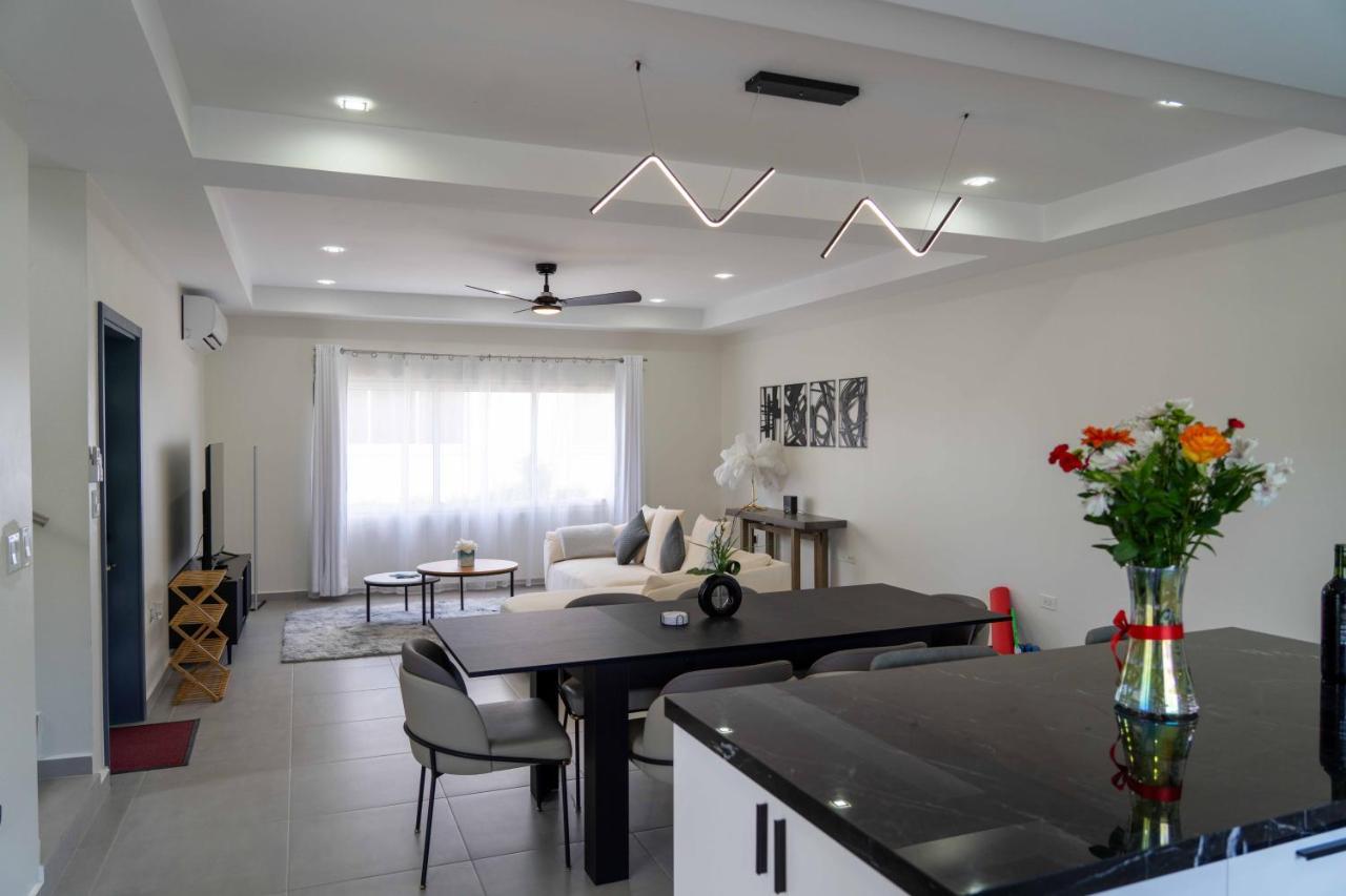 Spacious 3Br Home With Own Private Cozy Pool Koolbaai Εξωτερικό φωτογραφία