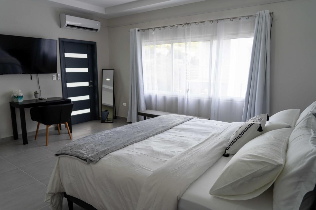 Spacious 3Br Home With Own Private Cozy Pool Koolbaai Εξωτερικό φωτογραφία