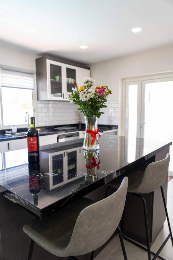 Spacious 3Br Home With Own Private Cozy Pool Koolbaai Εξωτερικό φωτογραφία
